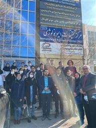 اولین بازدید دانشجویان دانشگاه علوم پزشکی تبریز از آزمایشگاه جامع تحقیقات به مناسبت هفته پژوهش، فناوری و کارآفرینی