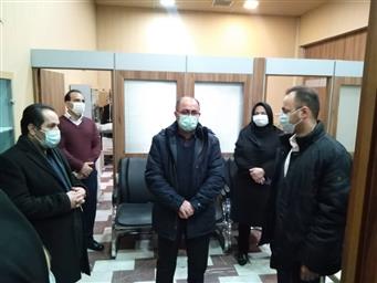 بازدید دکتر پرویز شهابی معاون تحقیقات و فناوری دانشگاه به همراه دکتر خسرو ادیب کیا مدیر توسعه و ارزیابی تحقیقات از مرکز تحقیقات ریز فناوری دارویی