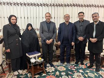 دیدار معاون تحقیقات و فناوری دانشگاه با خانواده شهید معزز رضا اکبری