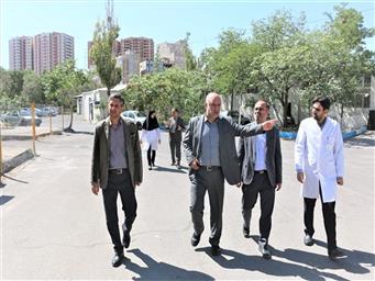 بازدید معاون تحقیقات و فن آوری دانشگاه علوم پزشکی تبریز از مرکز آموزشی و درمانی رازی تبریز