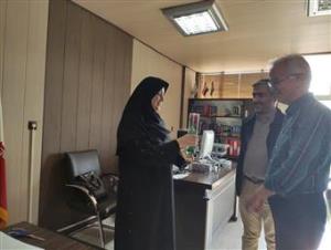 تبریک روز زن و مادر و اهداء گل به بانوان شاغل در معاونت تحقیقات و فناوری