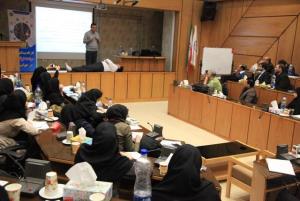 کارگاه تربیت مربی حوادث ترافیکی از سری کارگاههای آموزشی "پیشگیری از حوادث ترافیکی در جوانان" در مرکز مدیریت سلامت کشوری