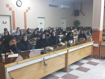 برگزاری روز دوم کارگاه دوروزه با عنوان  "چگونه اثزبخشی پژوهش خود را افزایش دهیم؟"